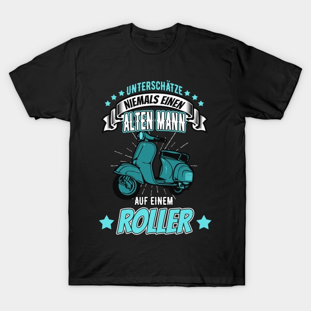 Alter Mann Roller Motorroller Moped T-Shirt by Foxxy Merch